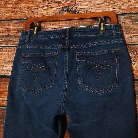 Chaps Jeans Size 6 Daniella Curvy Fit Straight Mid Rise Dark Blue Denim - Picture 5 of 8